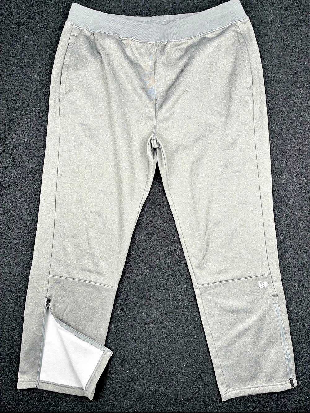 New Era Tech Knit Jogger Pants in Grey Size XL Like New